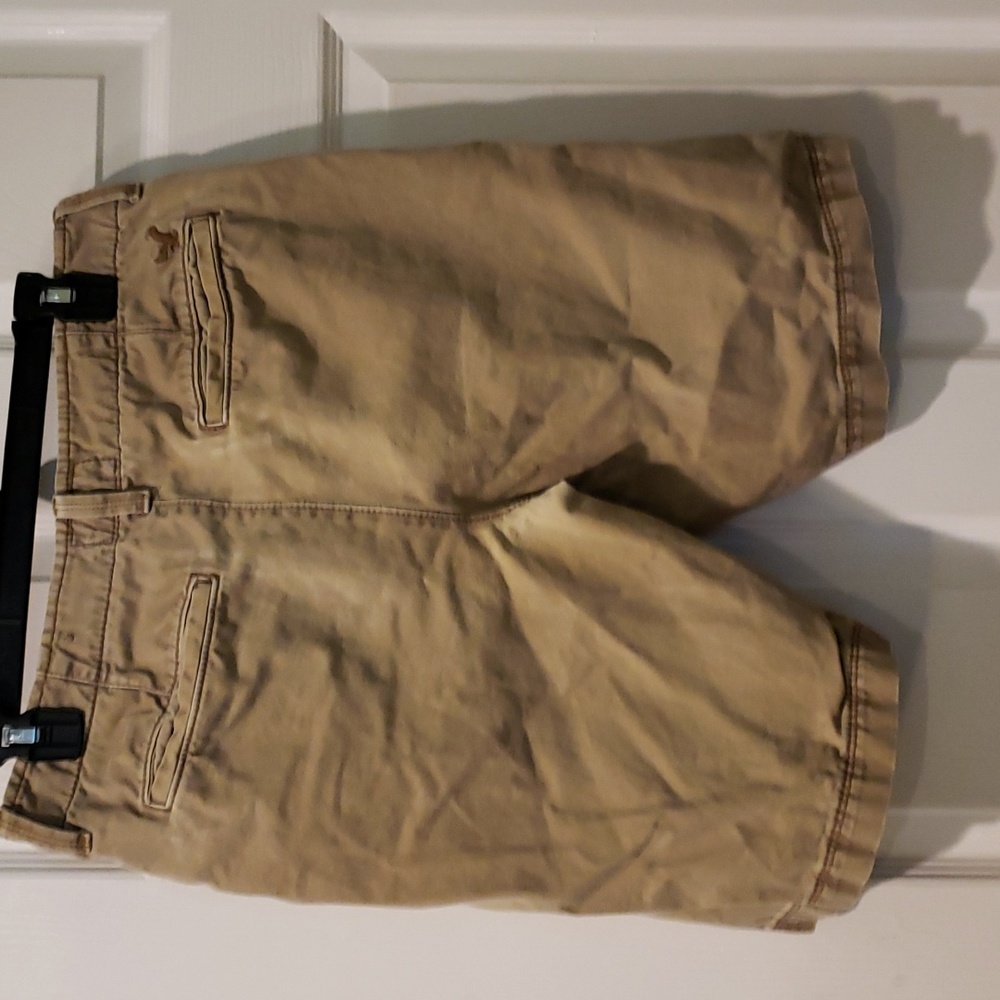 American Eagle Outfitters Khaki Shorts - Picture 2 of 10